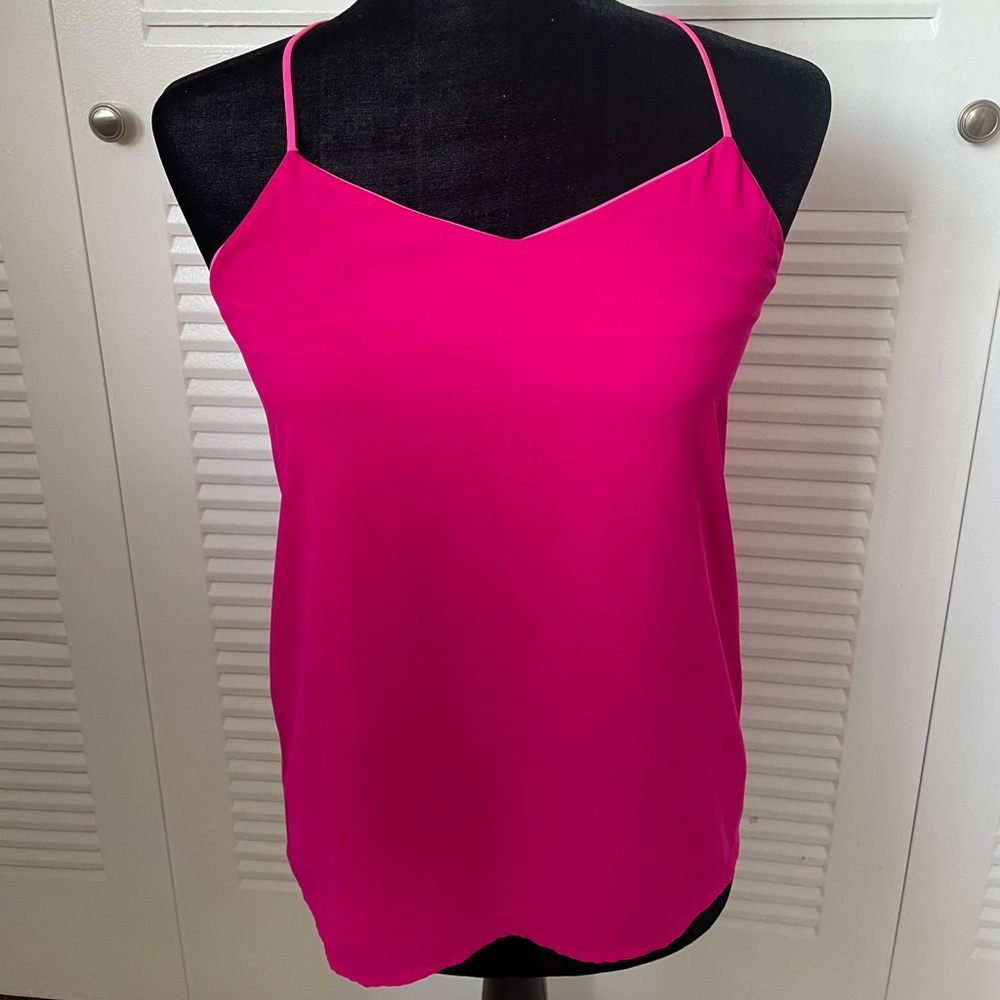 Hot pink Express top 💚 5 for $25